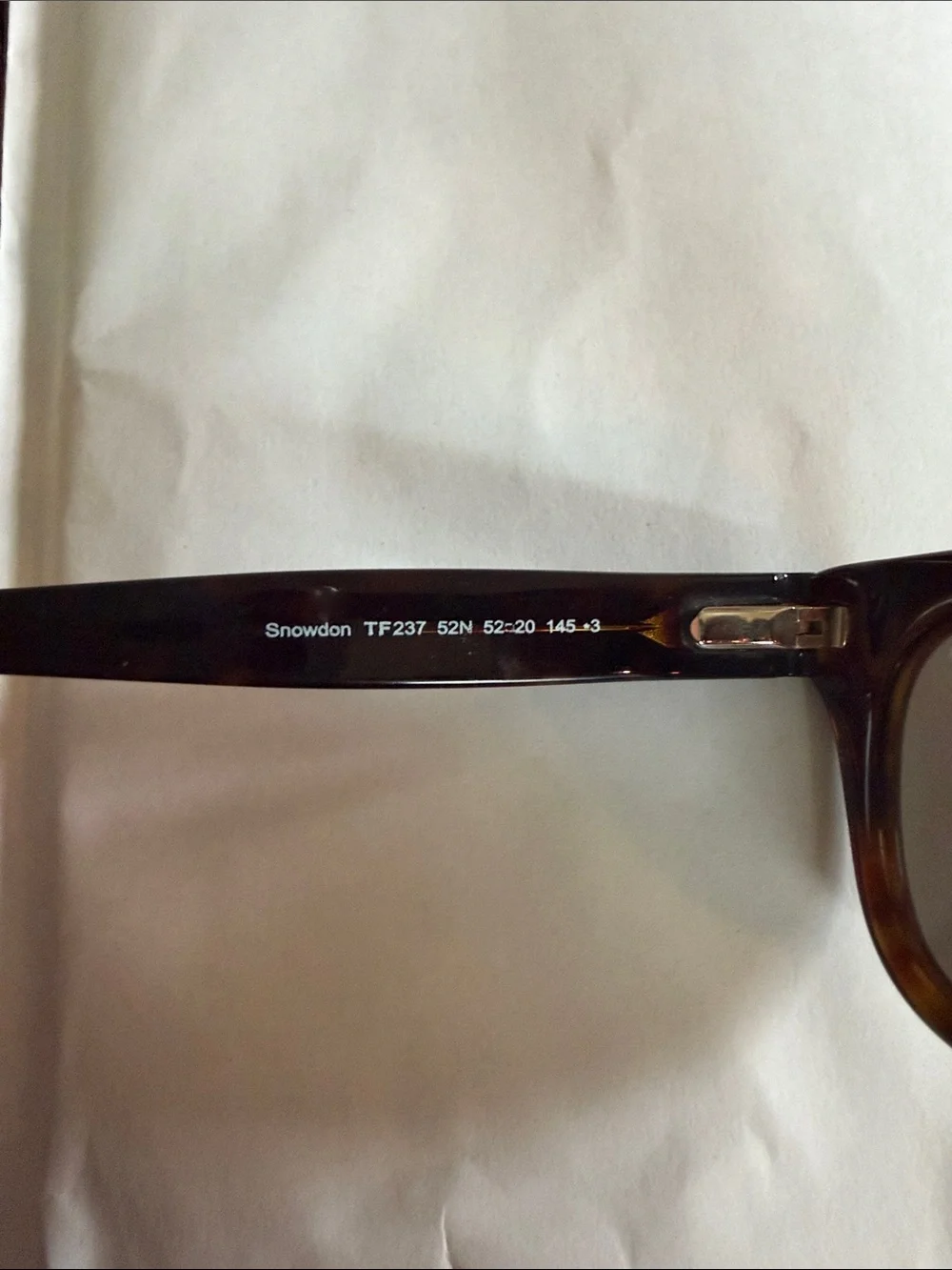 Tom Ford brown blend